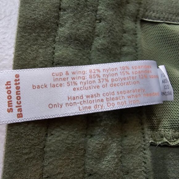 Cacique Bra Women's 40F Underwired Back Closure Padded Full Coverage Sage Green - Picture 5 of 8